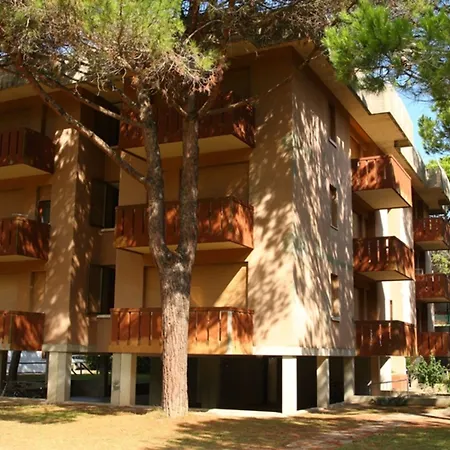 Comfy Seaside Flat Ideal For 5 Guests - Beahost *